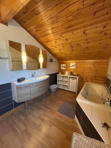 Chalet Les Ecureuils Saint-Nabord Buitenkant foto